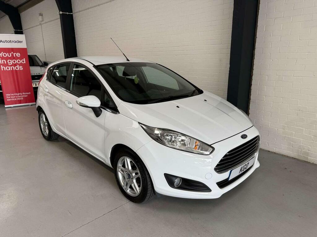 Ford Fiesta 1.25 Zetec Euro 5 White