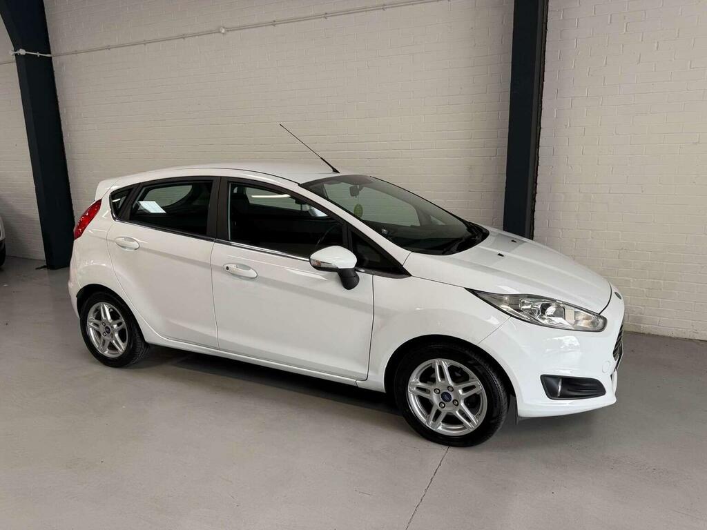 Ford Fiesta 1.25 Zetec Euro 5 White #3