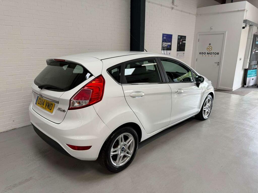 Ford Fiesta 1.25 Zetec Euro 5 White #6