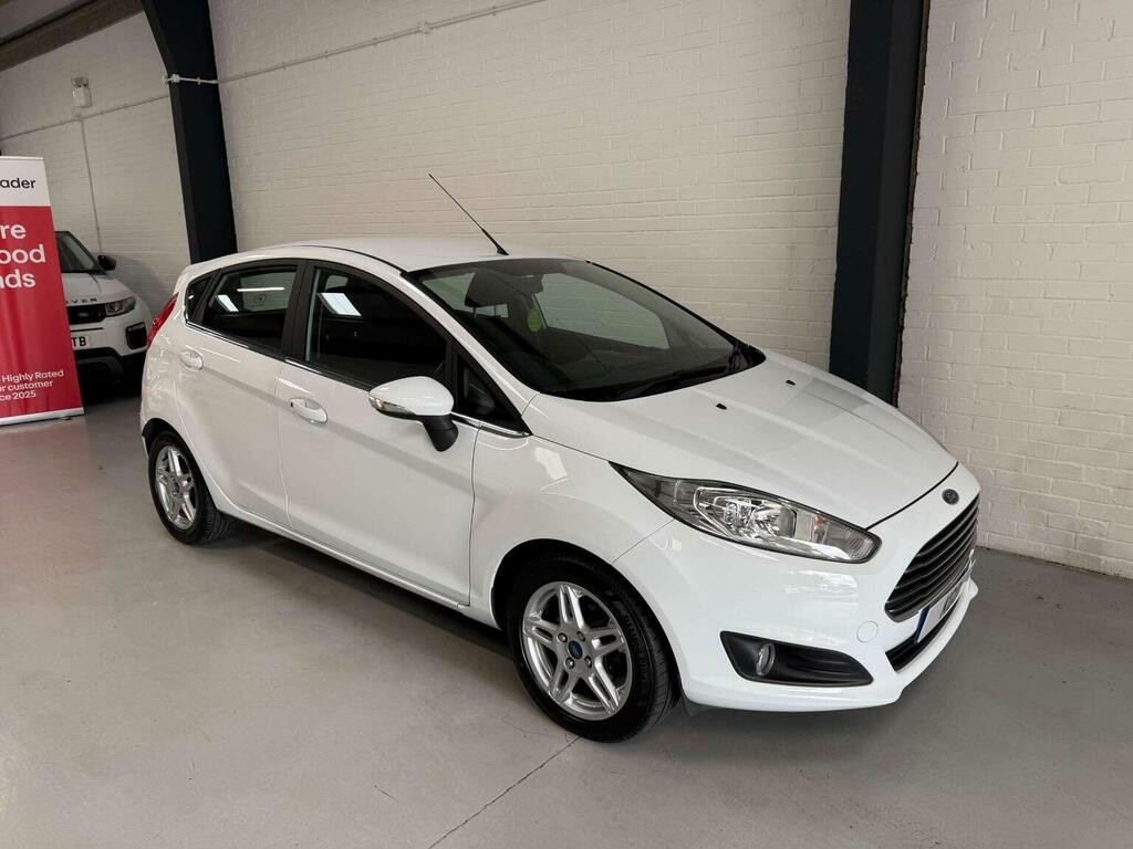 Ford Fiesta 1.25 Zetec Euro 5 White #2