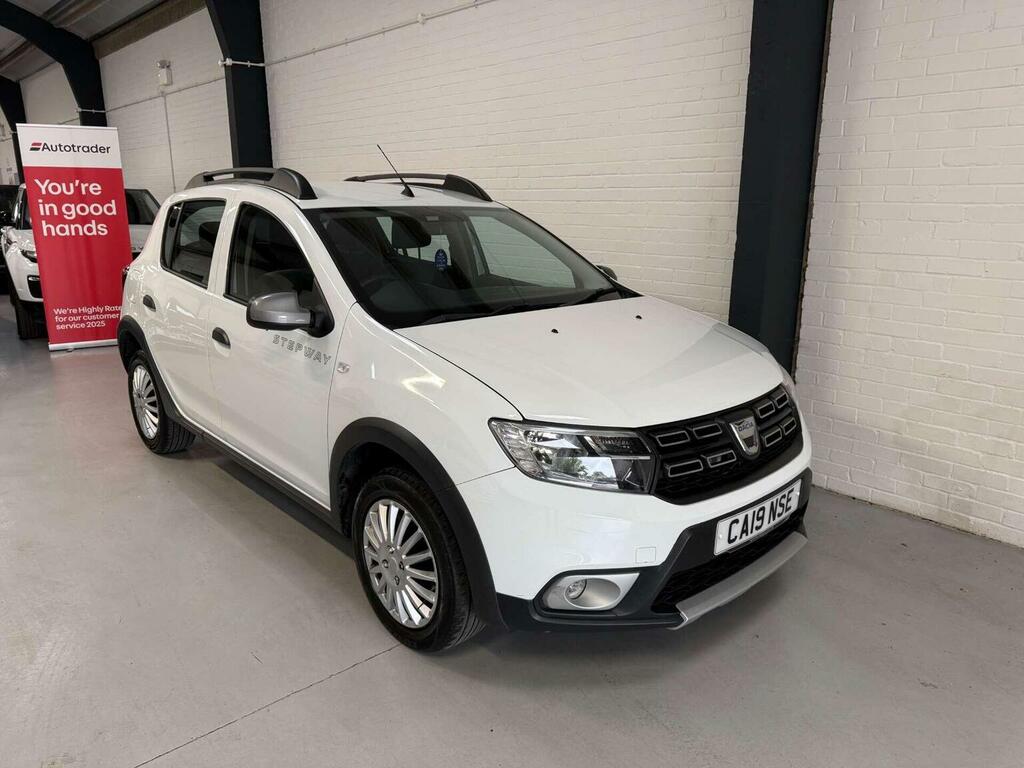 Dacia Sandero Stepway 0.9 Tce Essential Euro 6 Ss White