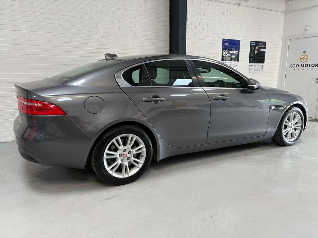 Jaguar XE 2.0 Gtdi Prestige Euro 6 Ss Grey #4