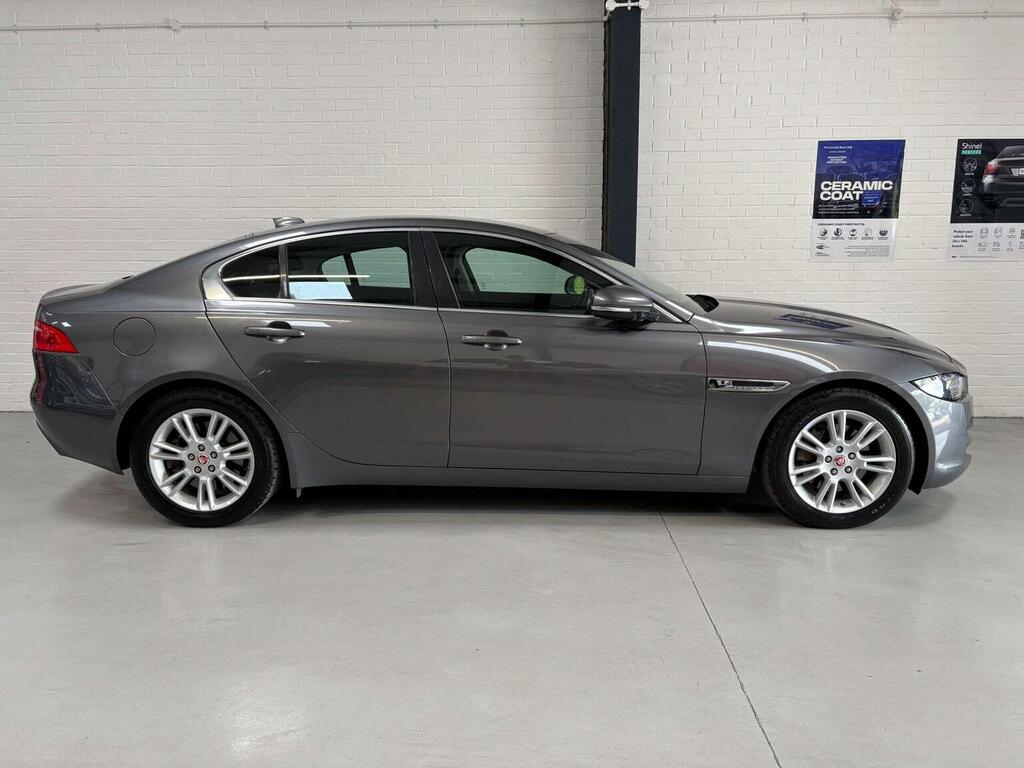 Jaguar XE 2.0 Gtdi Prestige Euro 6 Ss Grey #3