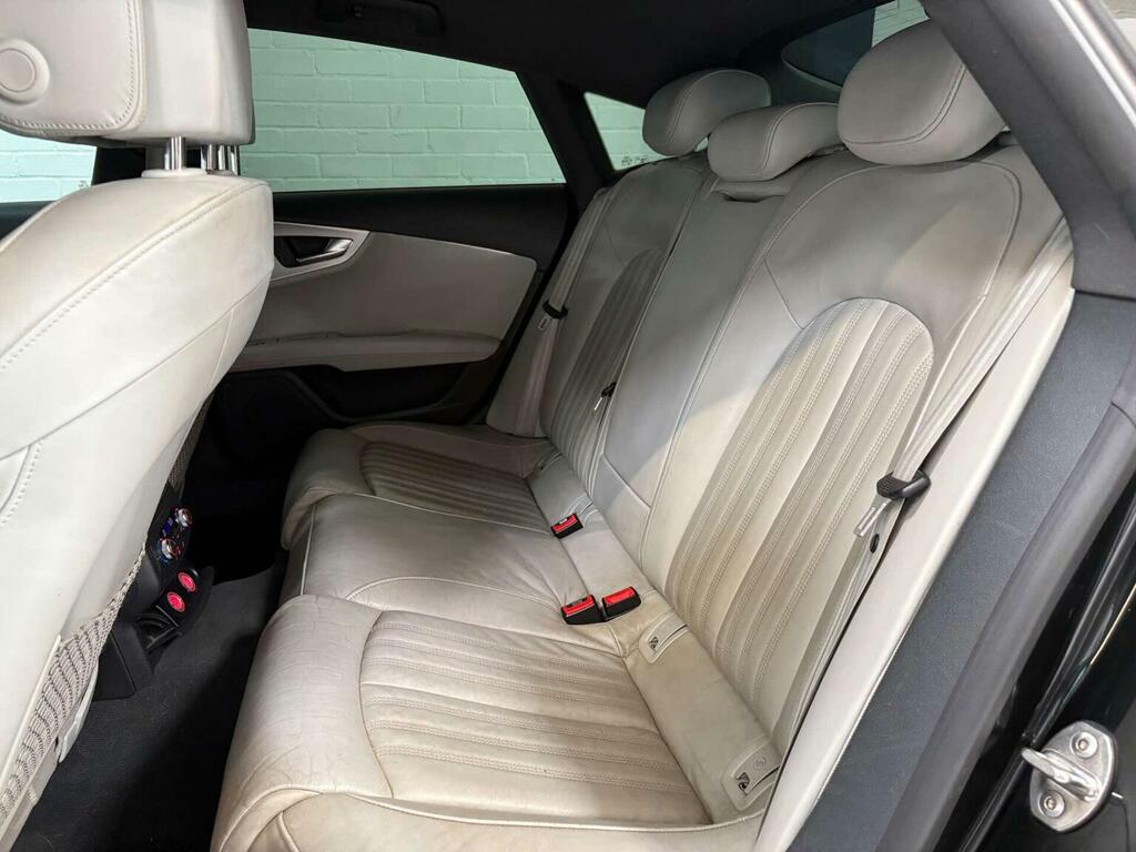 Audi A7 Black Edition Silver #43