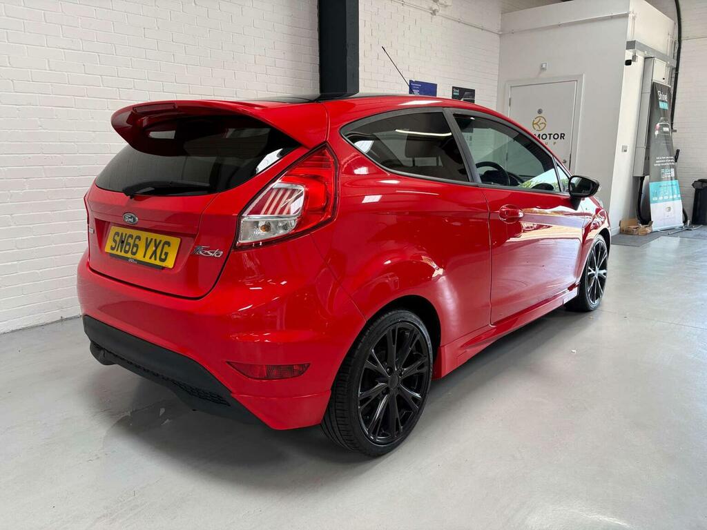 Ford Fiesta 1.0T Ecoboost St-line Euro 6 Ss Red #5