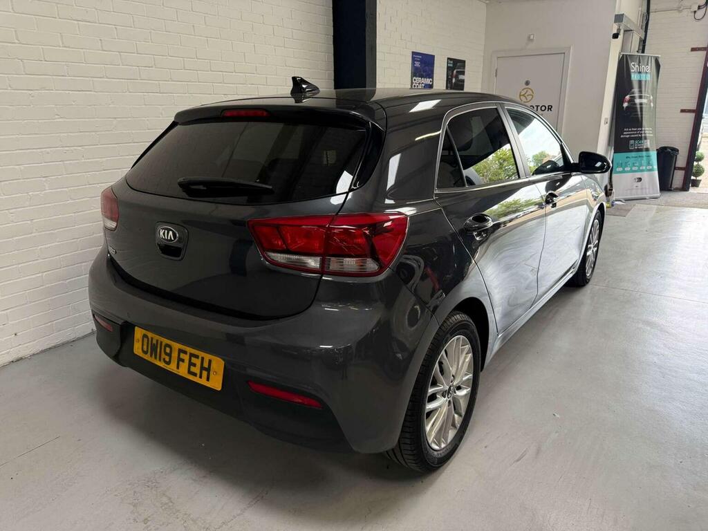 Kia RIO 1.0 T-gdi 2 #8