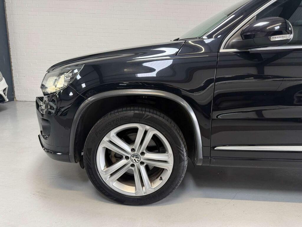 Volkswagen Tiguan  White #47