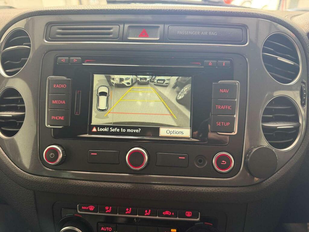 Volkswagen Tiguan  White #38