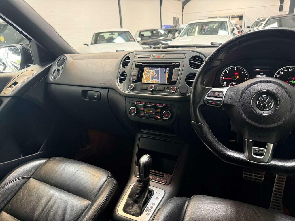 Volkswagen Tiguan  White #27