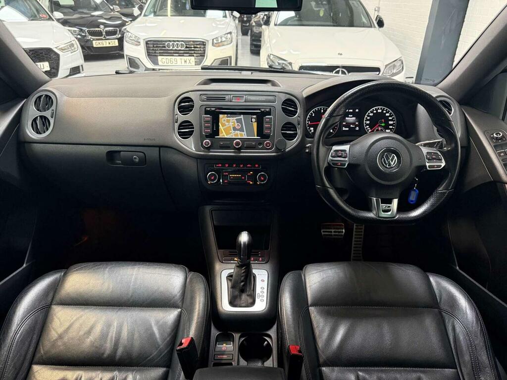 Volkswagen Tiguan  White #24