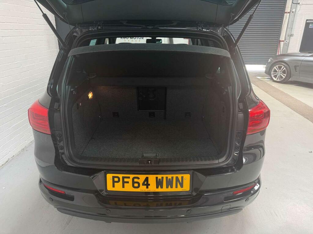 Volkswagen Tiguan  White #10