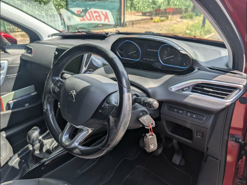 Peugeot 2008 2017 1.2 Puretech Active Suv Eur Black #16