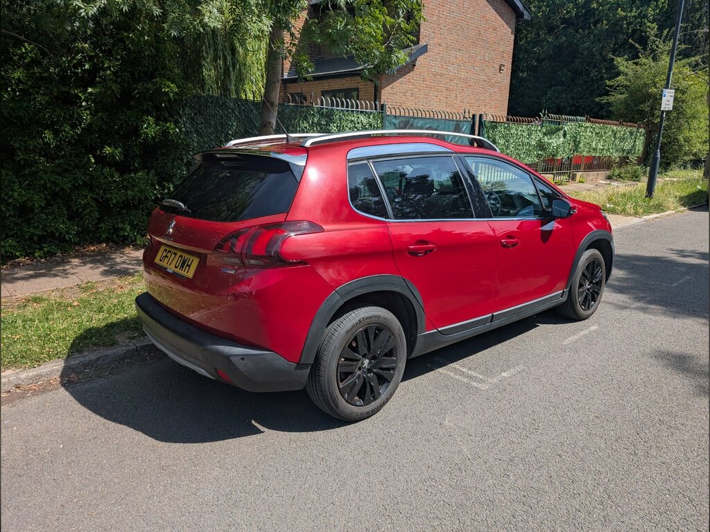 Peugeot 2008 2017 1.2 Puretech Active Suv Eur Black #7