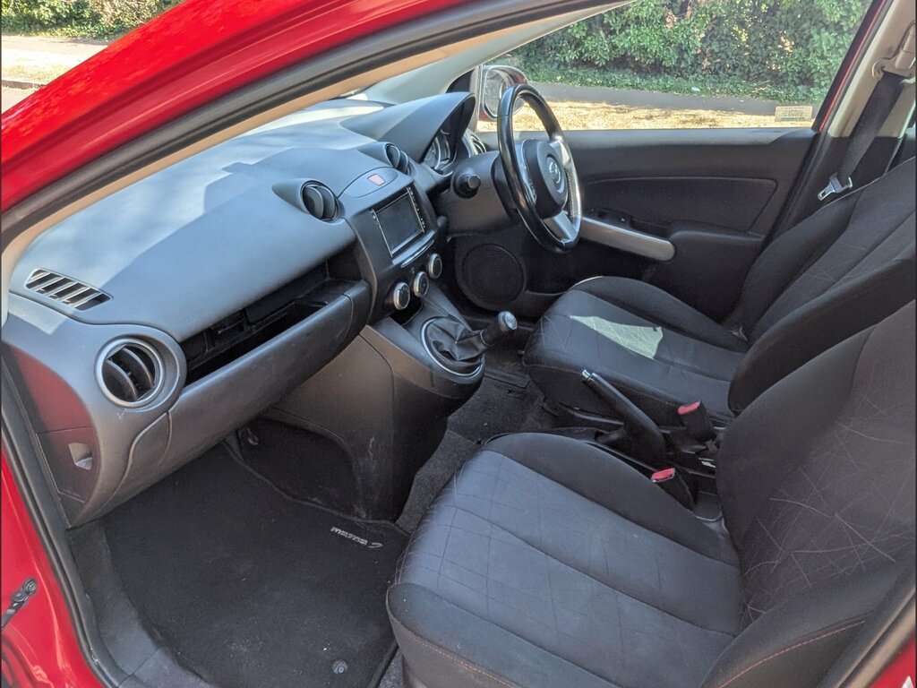 Mazda 2 1.3 Tamura Hatchback Euro 5 84 Red #12