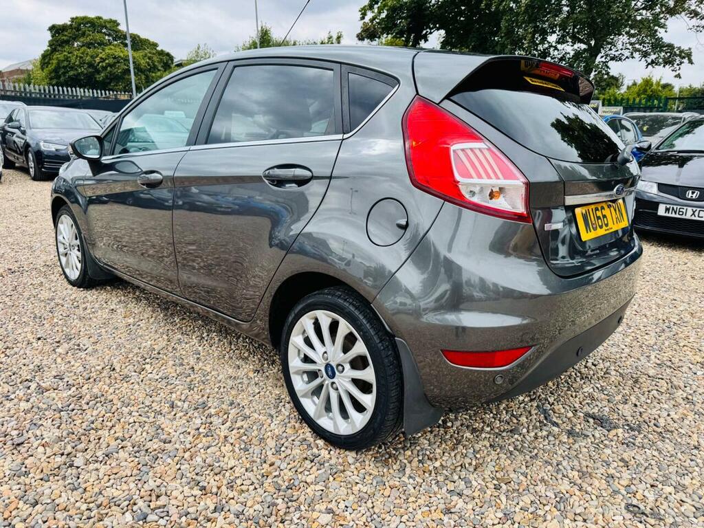 Ford Fiesta 1.0T Ecoboost Titanium X Euro 6 Ss Grey #4