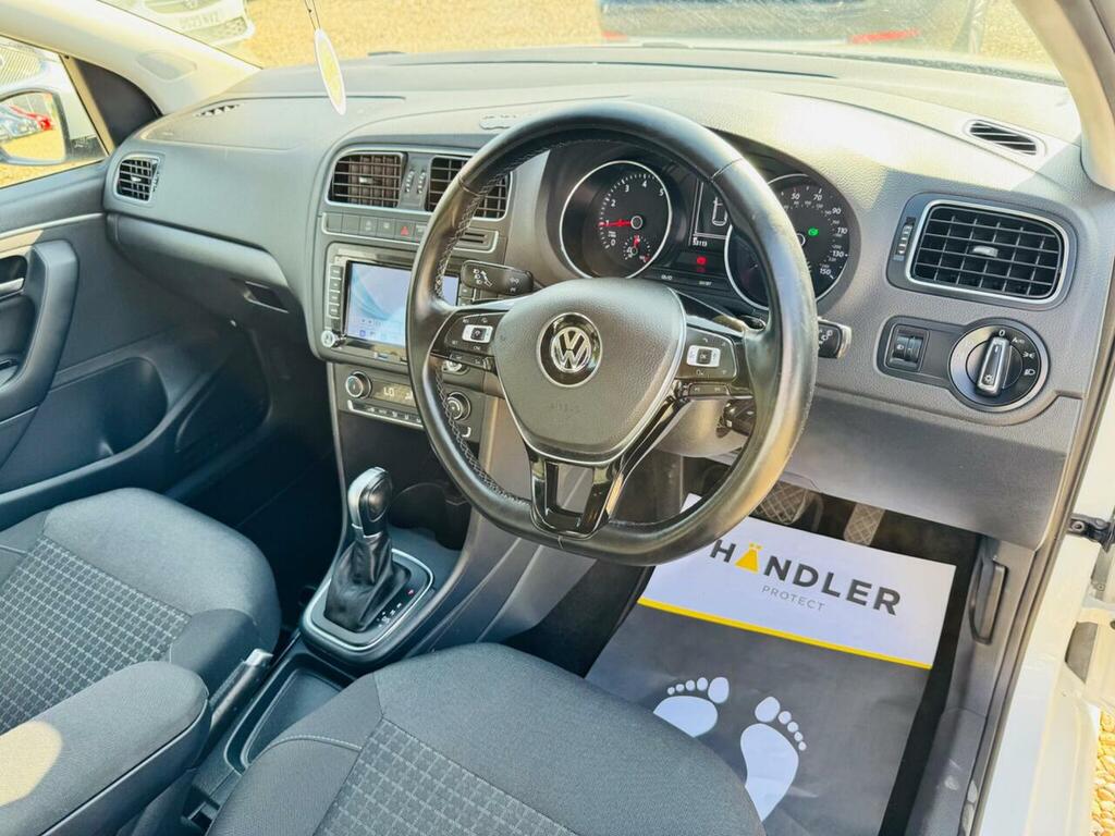 Volkswagen Polo Polo Se White #17