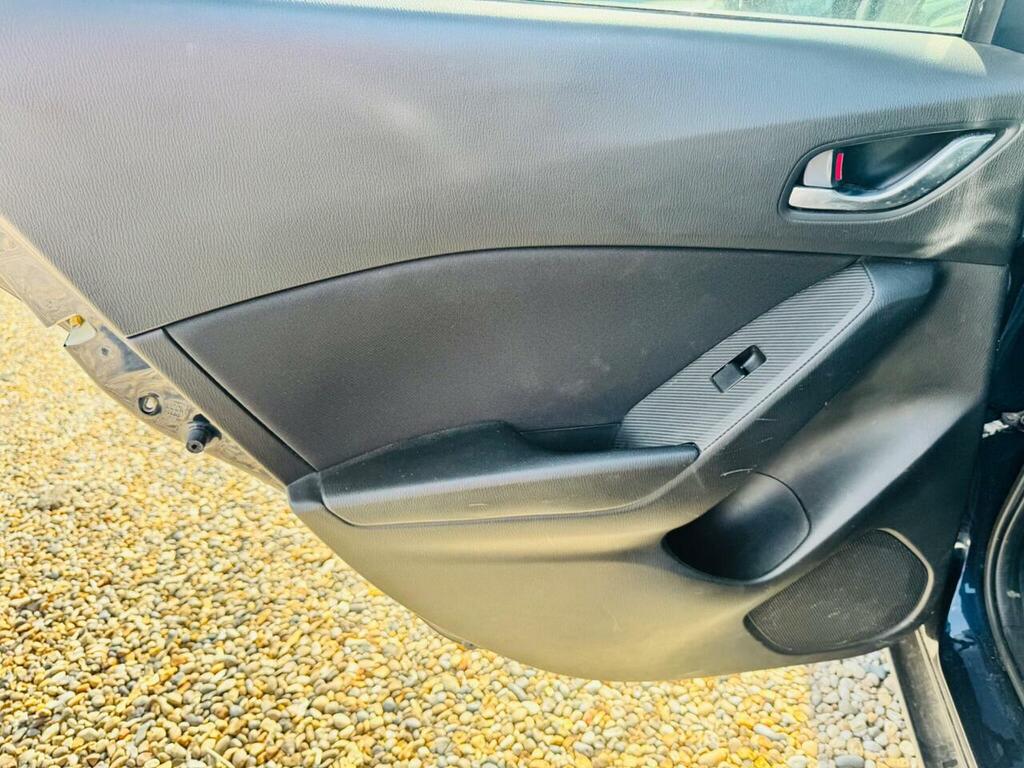 Mazda 3 Hatchback 2.0 Skyactiv-g Sport Nav Euro 5 Ss White #19