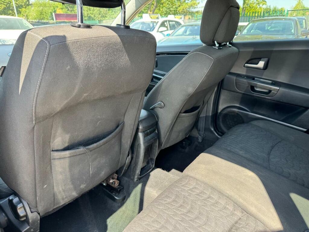 Kia Ceed Estate 1.6 Crdi 2 Estate 2010 Black #16