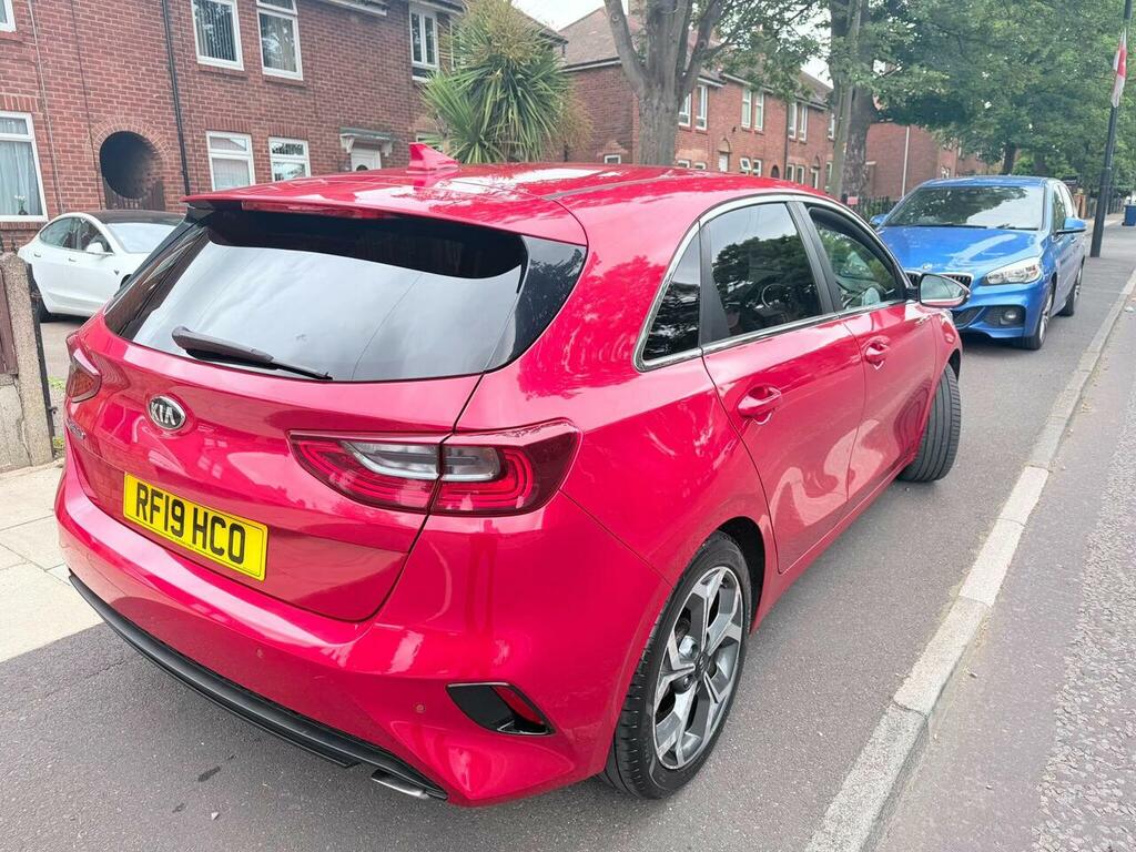 Kia Ceed 1.6 Crdi 3 Dct Euro 6 Ss Red #4
