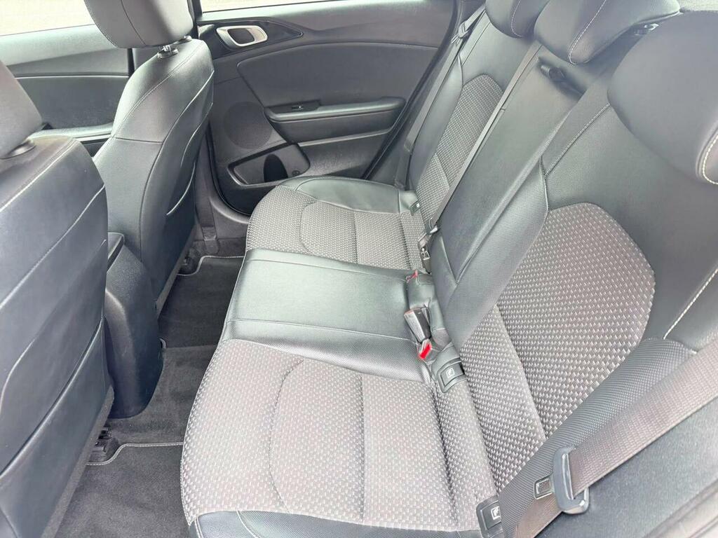 Kia Ceed 1.6 Crdi Gt-line Hatchback Dct Euro 6 Black #13
