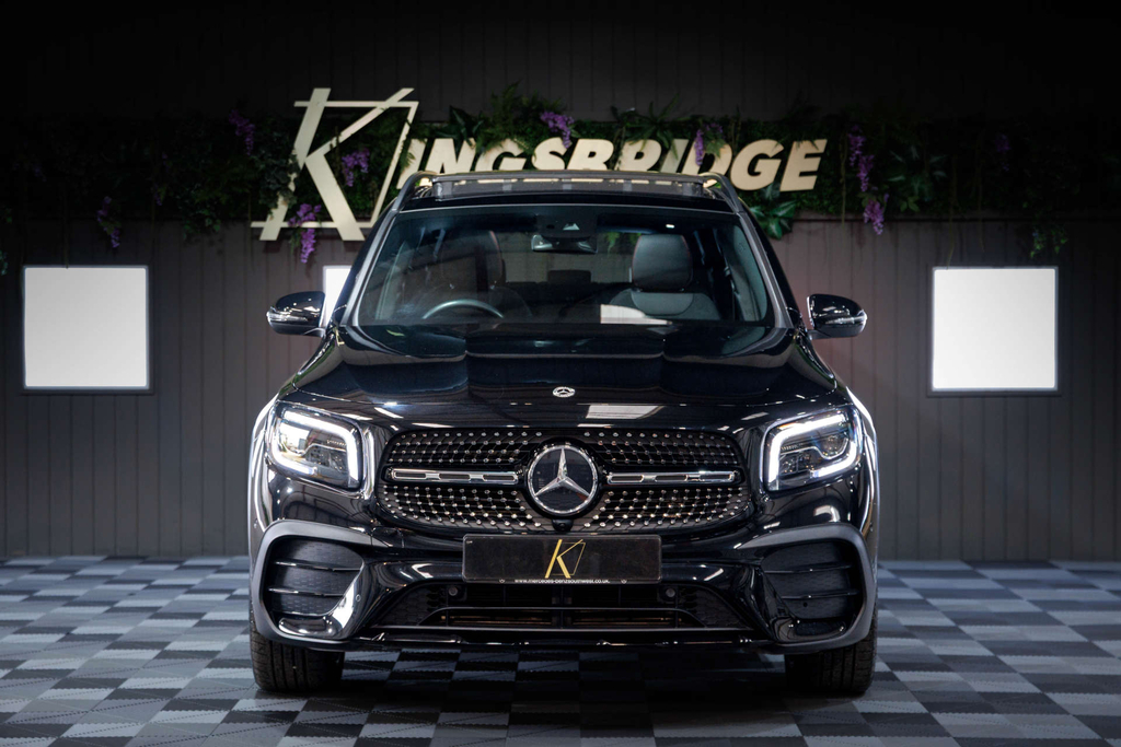 Mercedes-Benz GLB Class Glb220d Amg Line Night Edition Premium Plus Suv #4