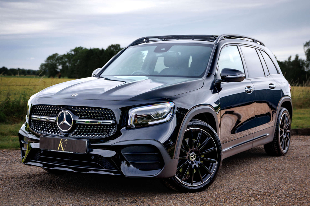 Mercedes-Benz GLB Class Glb220d Amg Line Night Edition Premium Plus Suv #2