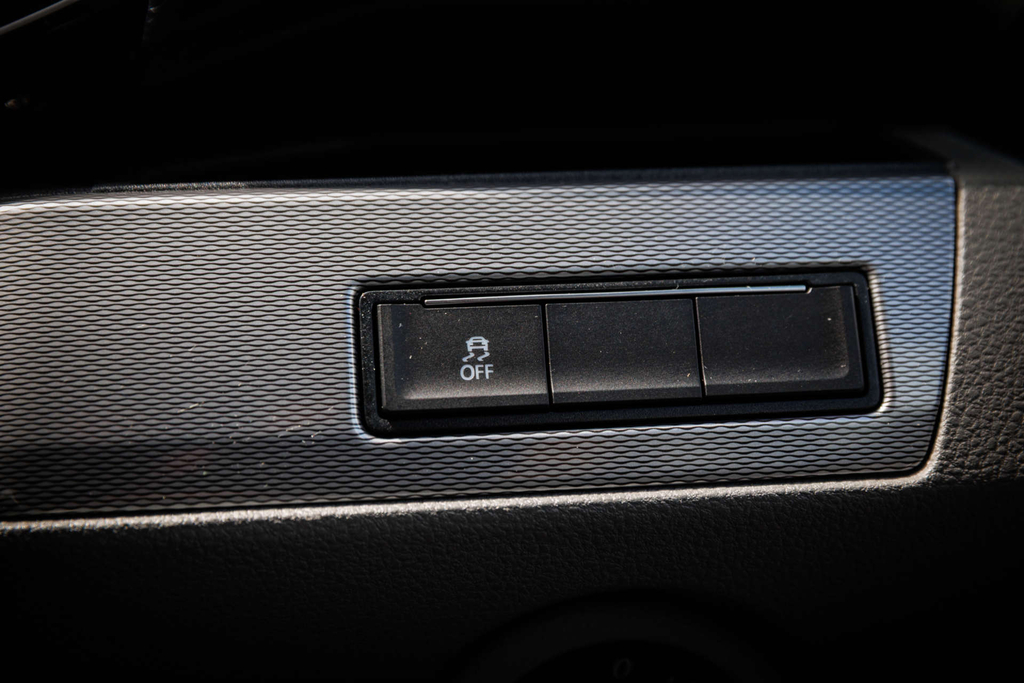 Volkswagen California Mpv Blue #51