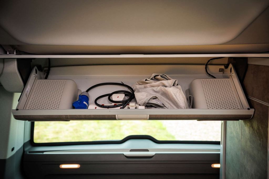 Volkswagen California Mpv Blue #34