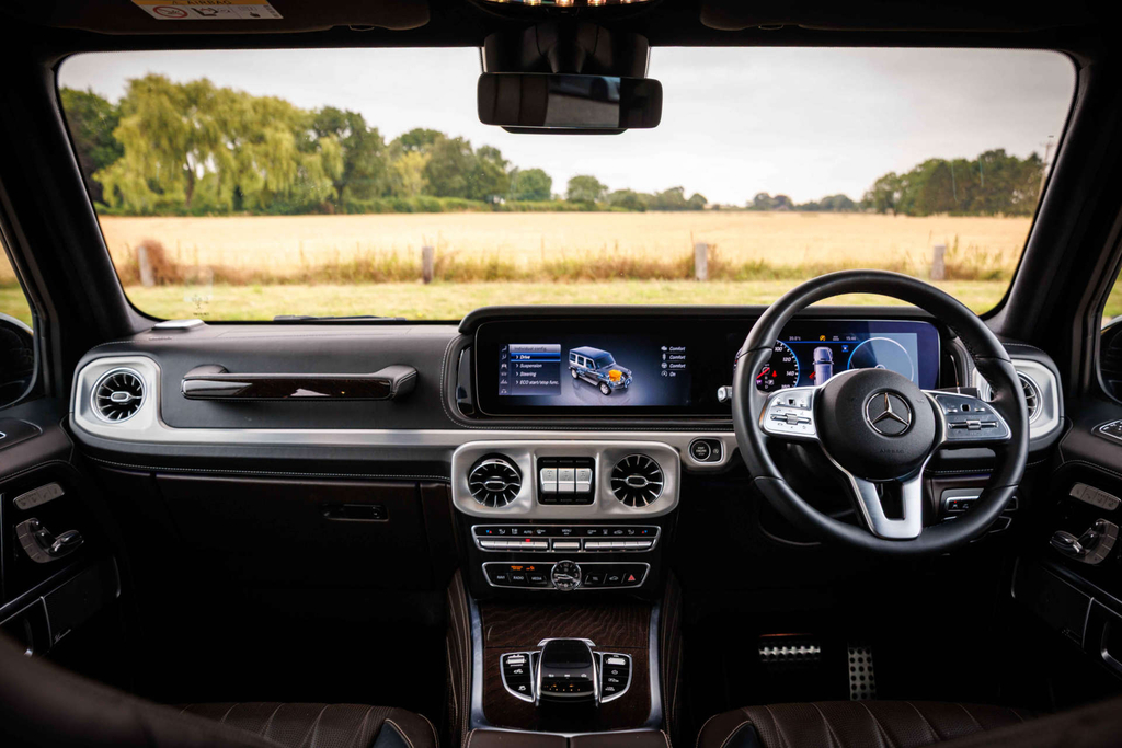 Mercedes-Benz G Class G350d Amg Line Premium Suv G-tronic 4Mat #3