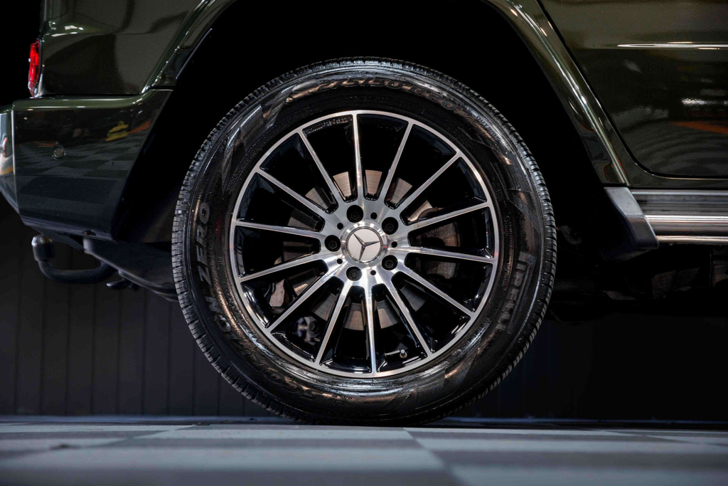 Mercedes-Benz G Class Amg Black #8