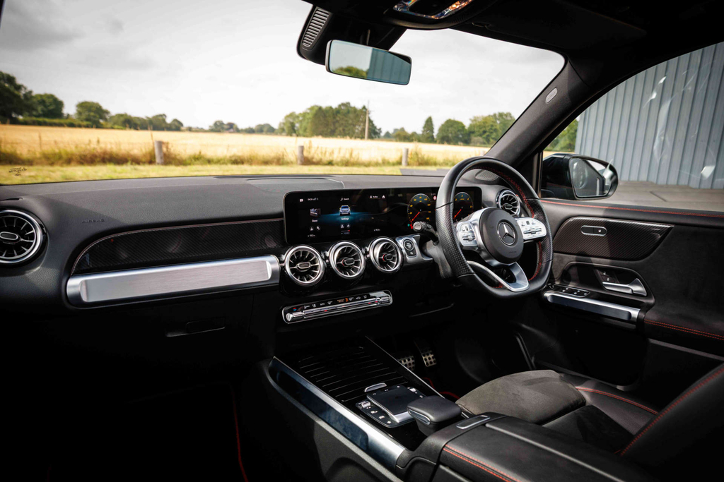 Mercedes-Benz GLB Class 200 Amg Line White #36