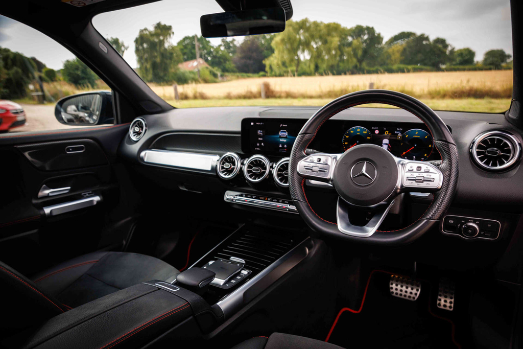 Mercedes-Benz GLB Class 200 Amg Line White #35