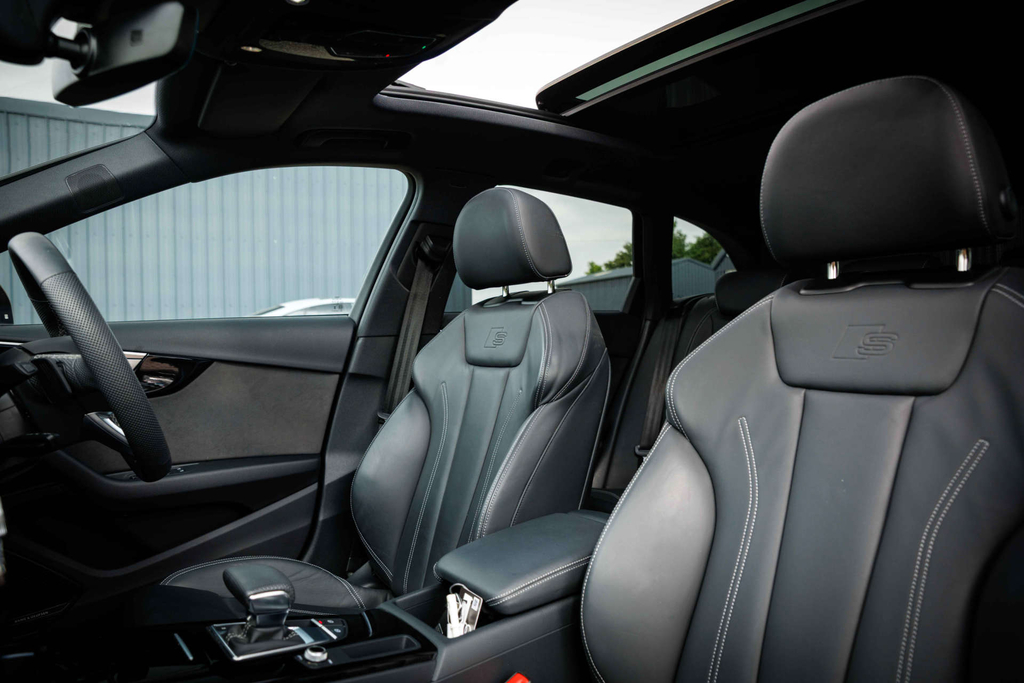 Audi A4 Avant 2.0 Tdi 177 Black Edition Plus Grey #41