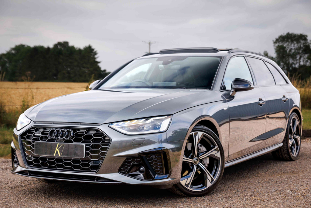 Audi A4 Avant 40 Black Edition Estate S Tronic Quattro Eu #2