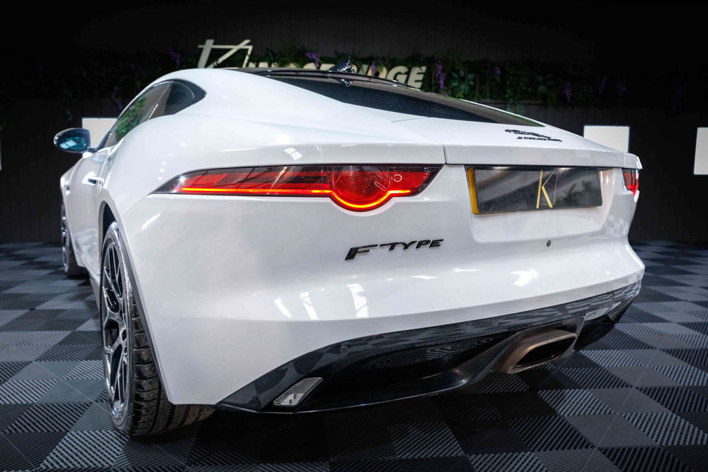 Jaguar F-Type 3.0 Supercharged V6 R-dynamic Red #23