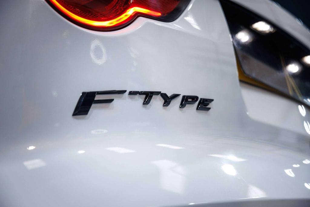 Jaguar F-Type 3.0 Supercharged V6 R-dynamic Red #22
