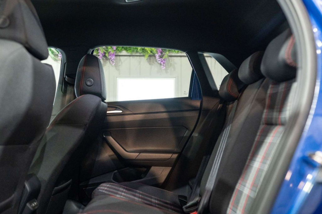 Volkswagen Polo Se Blue #16
