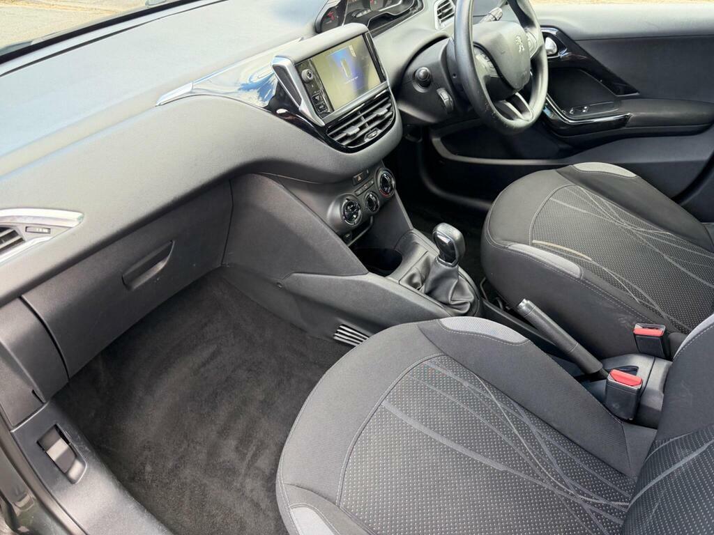 Peugeot 208 Blue #16