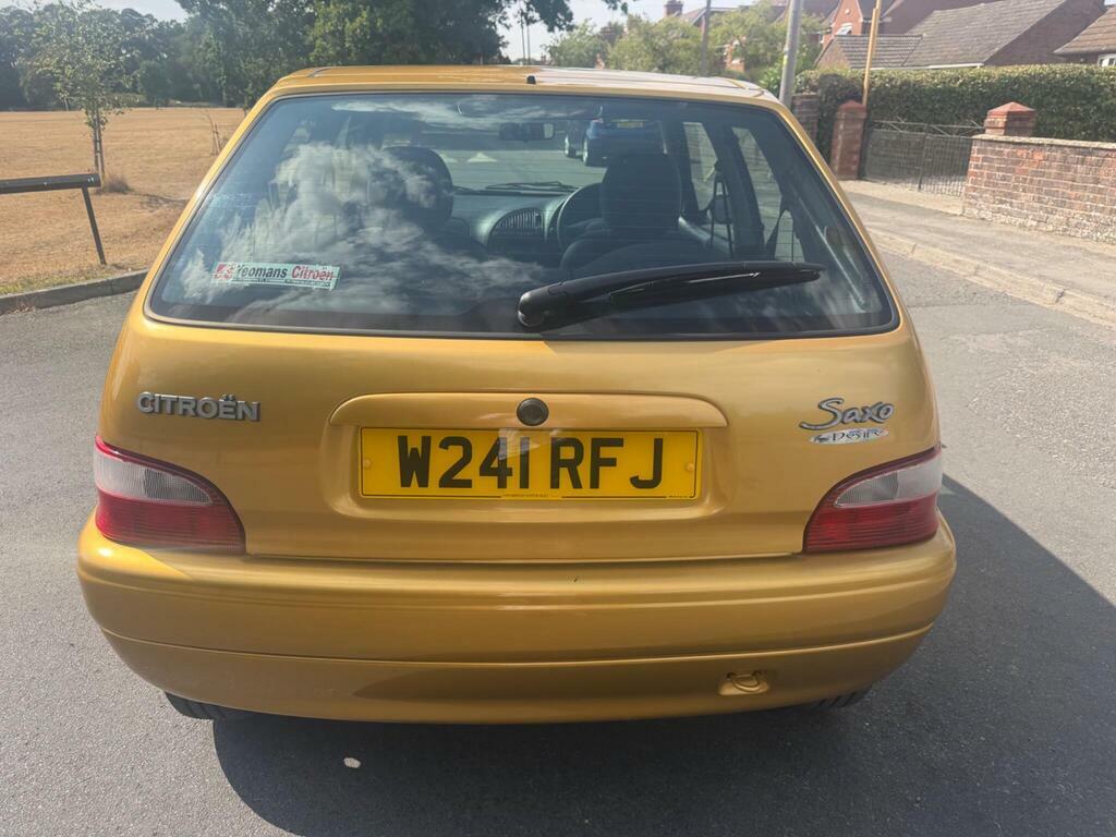 Citroen Saxo 1.1I Desire Gold #6