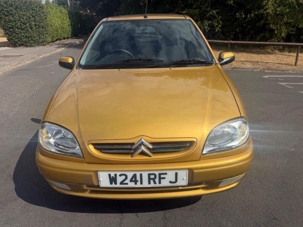 Citroen Saxo 1.1I Desire Gold #2