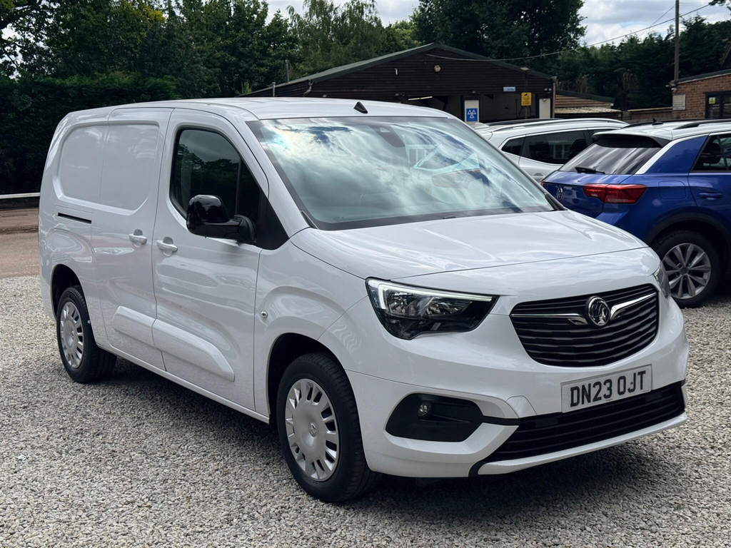 Vauxhall Combo 1.5 Turbo D 2300 Pro Panel Van 6Dr L
