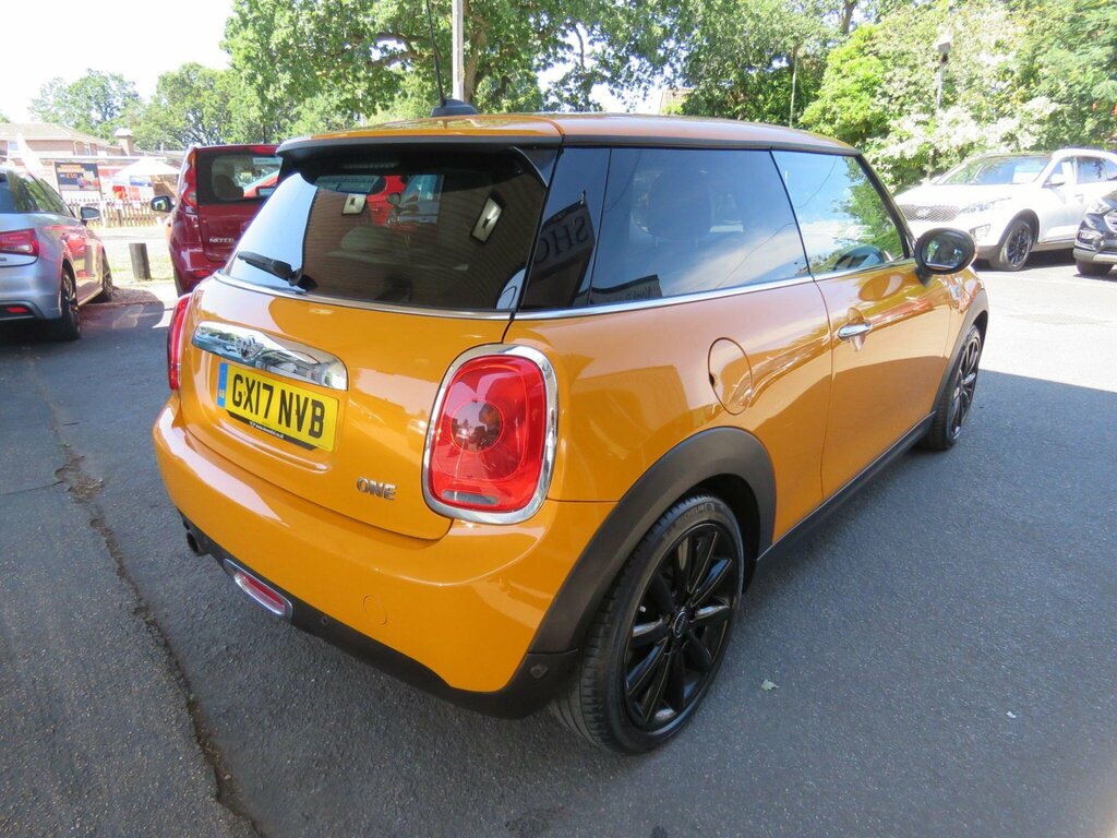 Mini Hatch 1.2 One Euro 6 Ss Orange #4