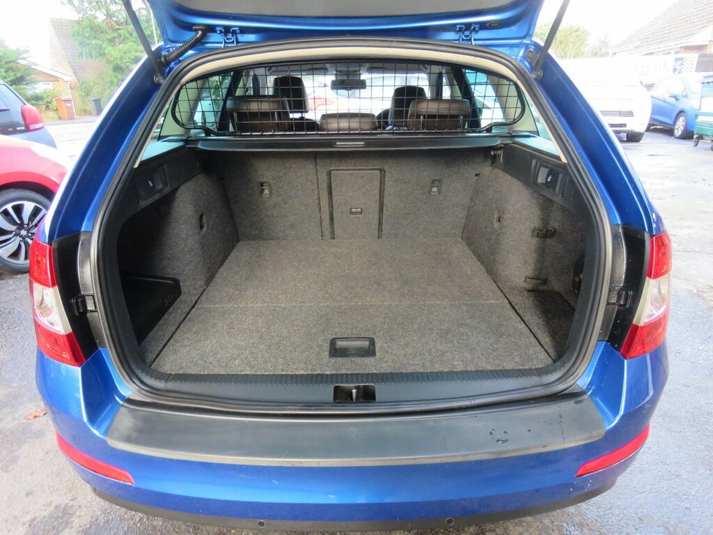 Skoda Octavia 1.4 Tsi Se Hatchback Euro 5 Ss Blue #27