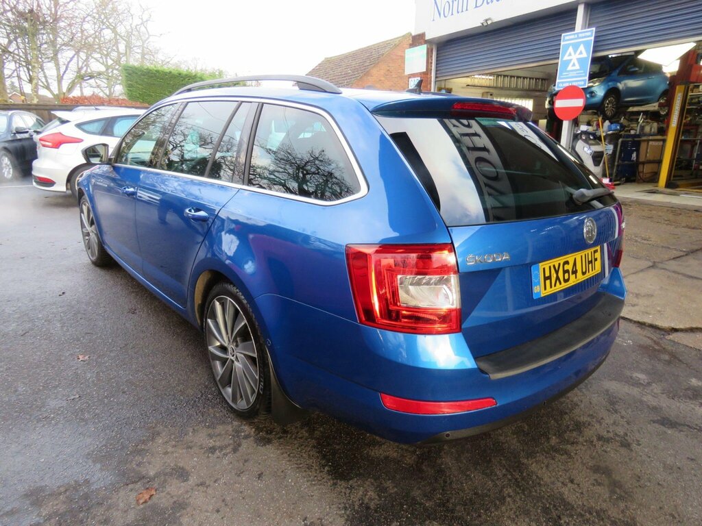 Skoda Octavia 1.8 Tsi Laurin Klement Euro 6 Ss Blue #6