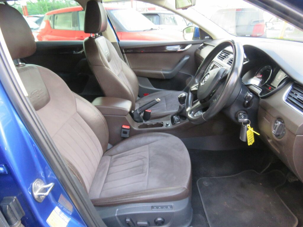 Skoda Octavia 1.4 Tsi Se Hatchback Euro 5 Ss Blue #19