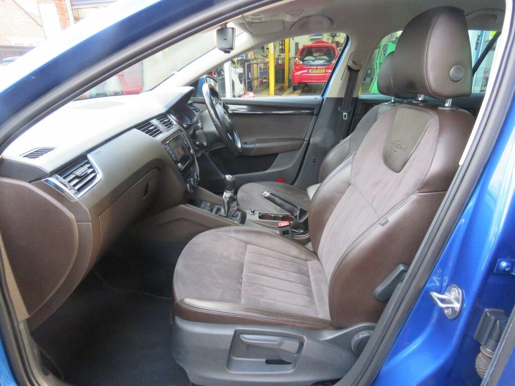 Skoda Octavia 1.4 Tsi Se Hatchback Euro 5 Ss Blue #7