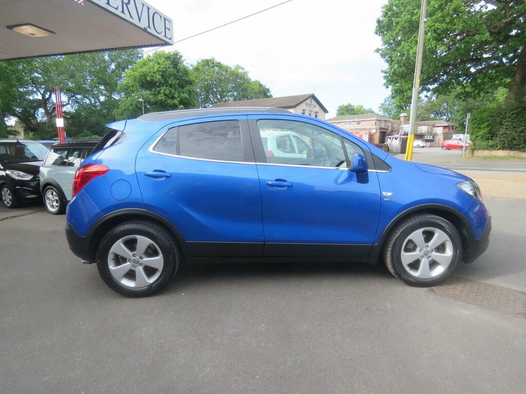 Vauxhall Mokka 1.4T Exclusiv Hatchback White #38