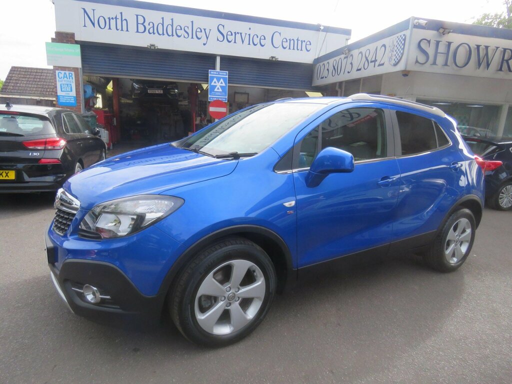 Vauxhall Mokka 1.4T Exclusiv Hatchback White #41