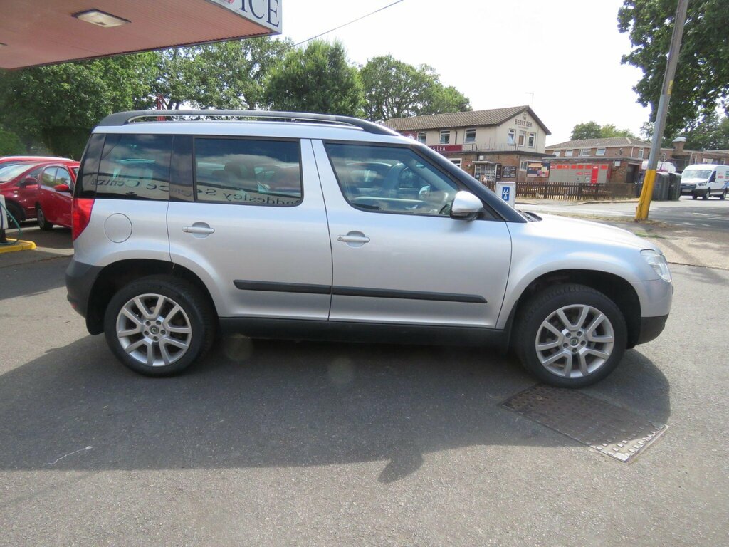 Skoda Yeti 2.0L Se Plus Tdi Cr Blue #25