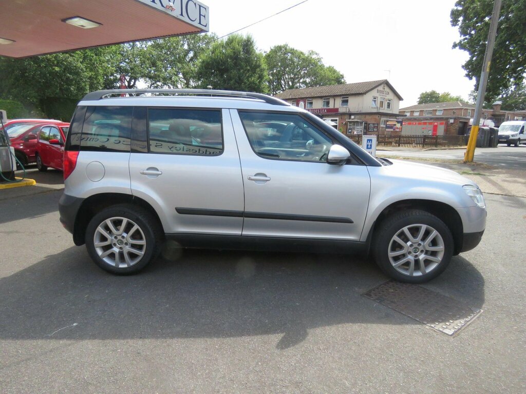 Skoda Yeti 2.0L Se Plus Tdi Cr Blue #9